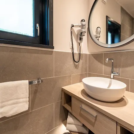 Forest Mansion Retreat 度假居