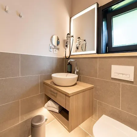 Forest Mansion Retreat Feriehus Antoing