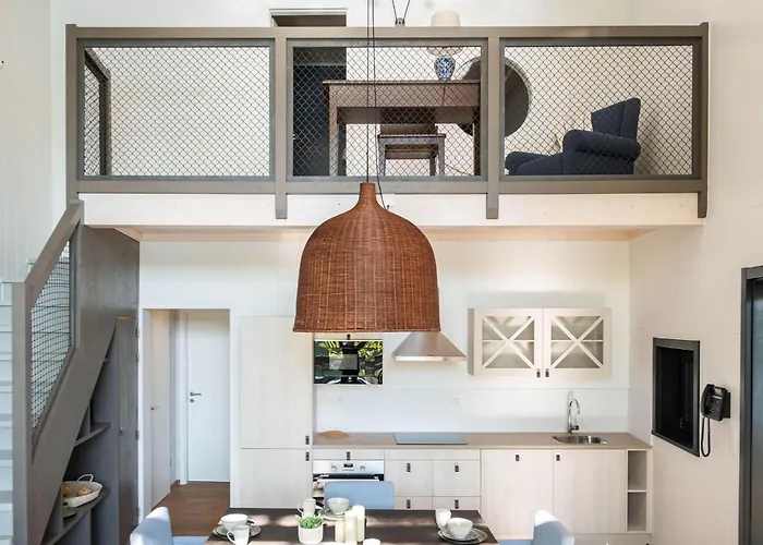 Forest Mansion Retreat Hébergement de vacances