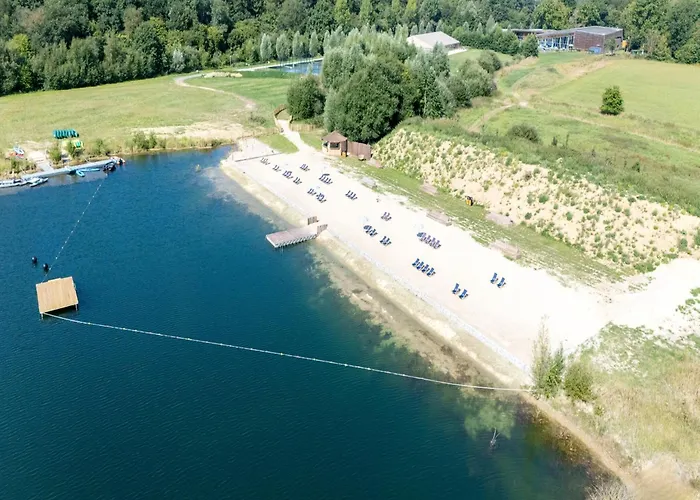 Forest Mansion Retreat * Antoing